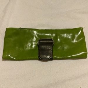 Shiraleah Green Gold Over Clutch